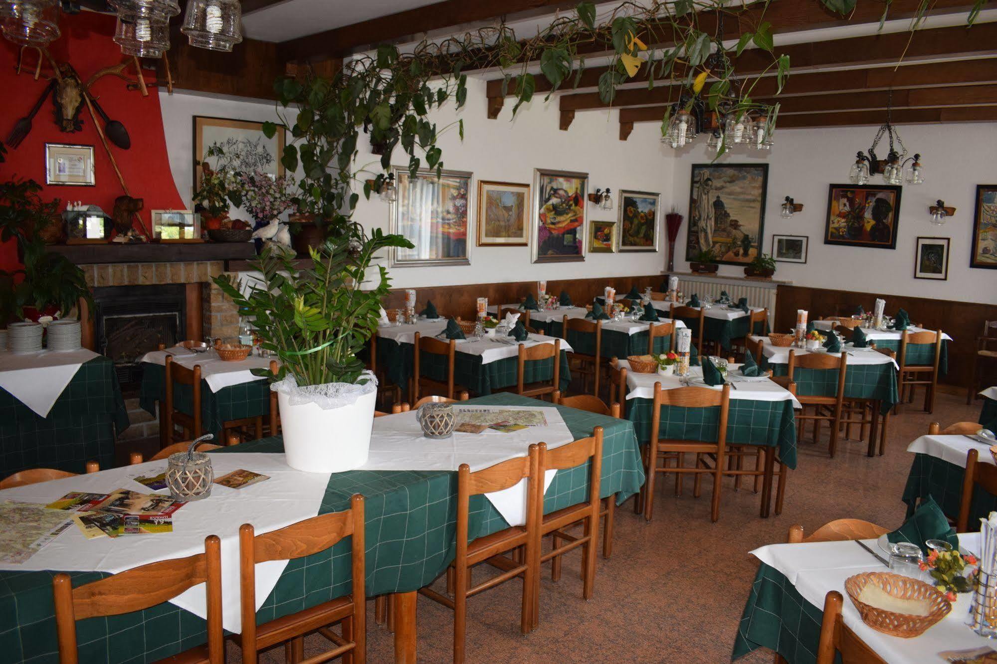 Albergo Canella Фуипьяно-Валле-Иманья Экстерьер фото